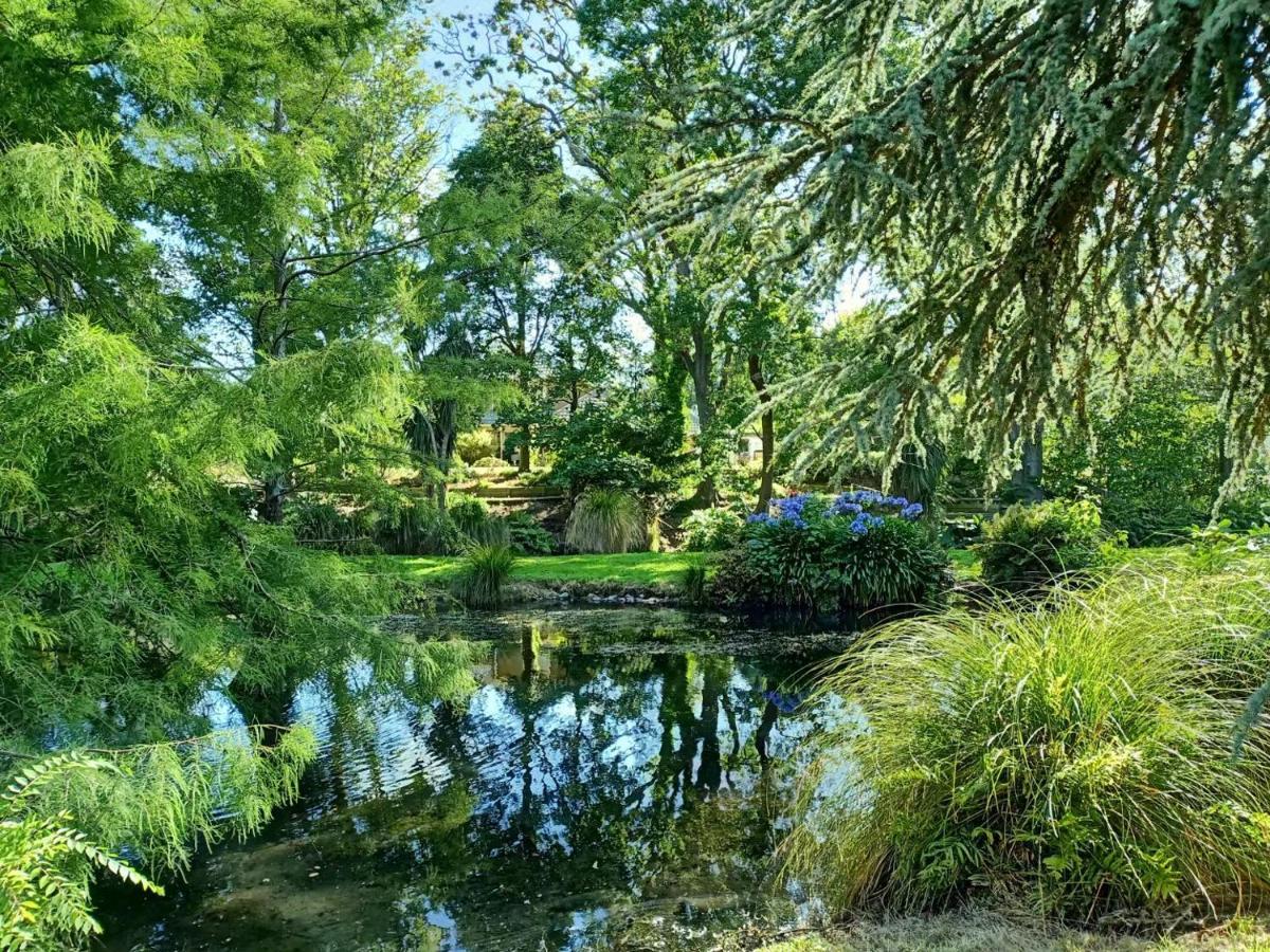 Rose & Stream Retreat Διαμέρισμα Waikuku Εξωτερικό φωτογραφία
